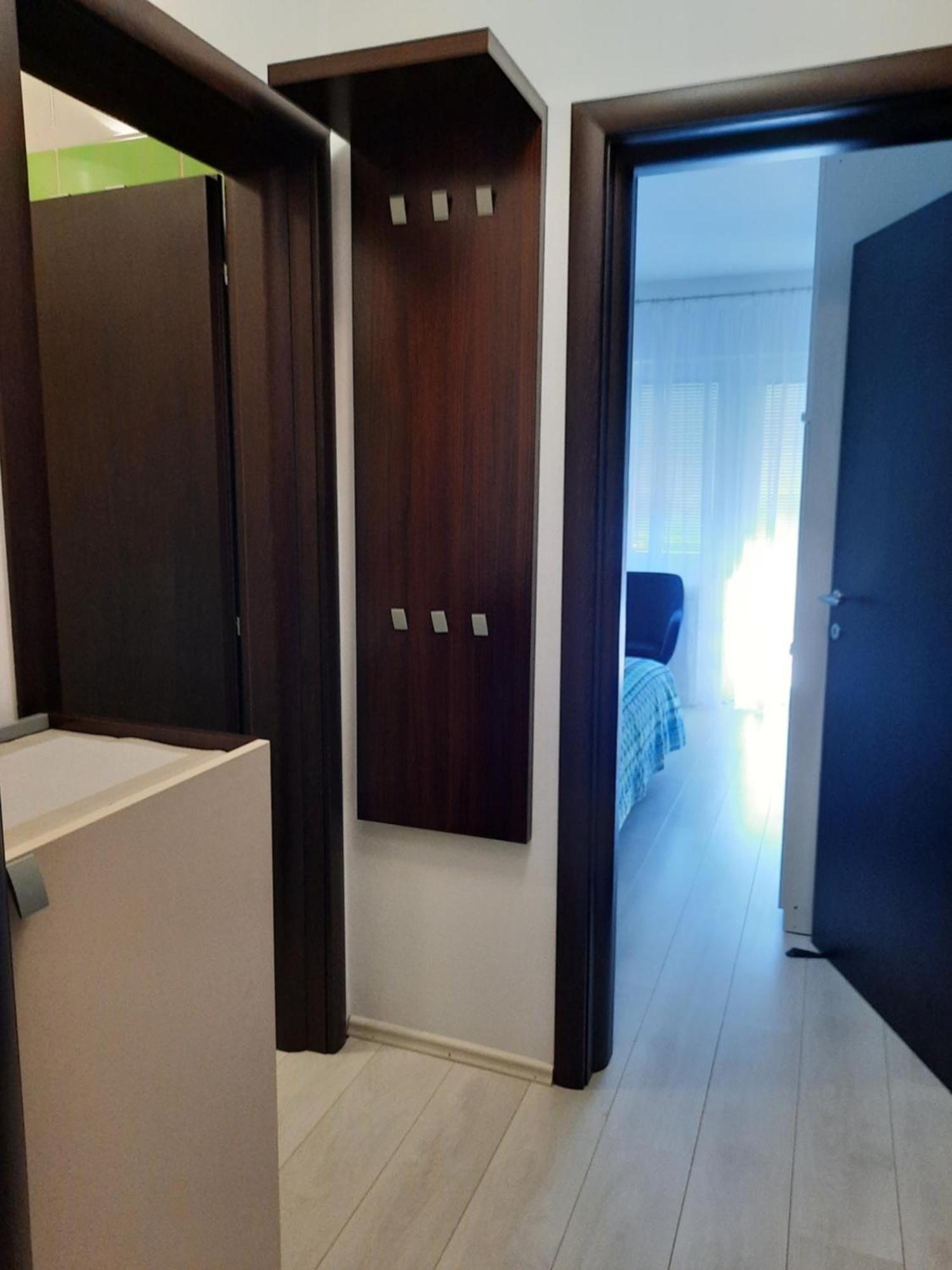 Apartments Myrjam Baska  Bagian luar foto