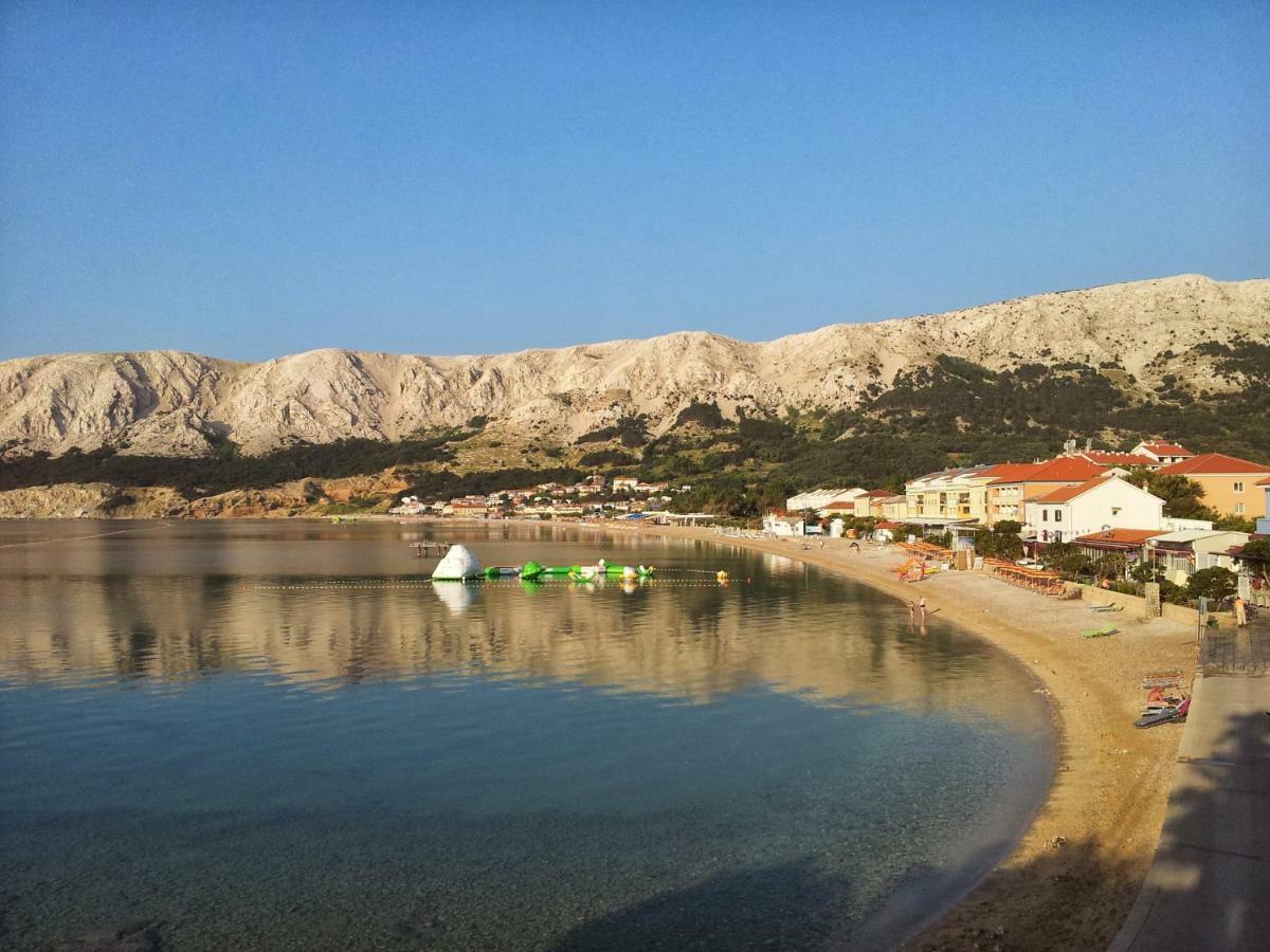 Apartments Myrjam Baska  Bagian luar foto